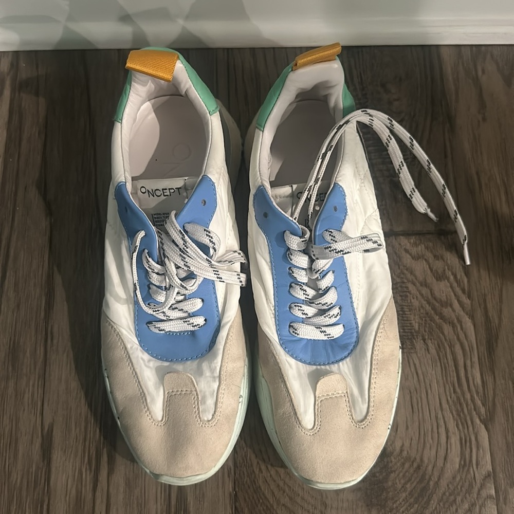 Oncept size 6 worn twice - Picture 2 of 5
